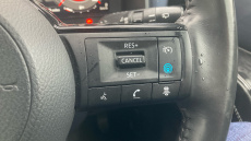 Nissan Qashqai 1.3 DiG-T MH Tekna 5dr Petrol Hatchback